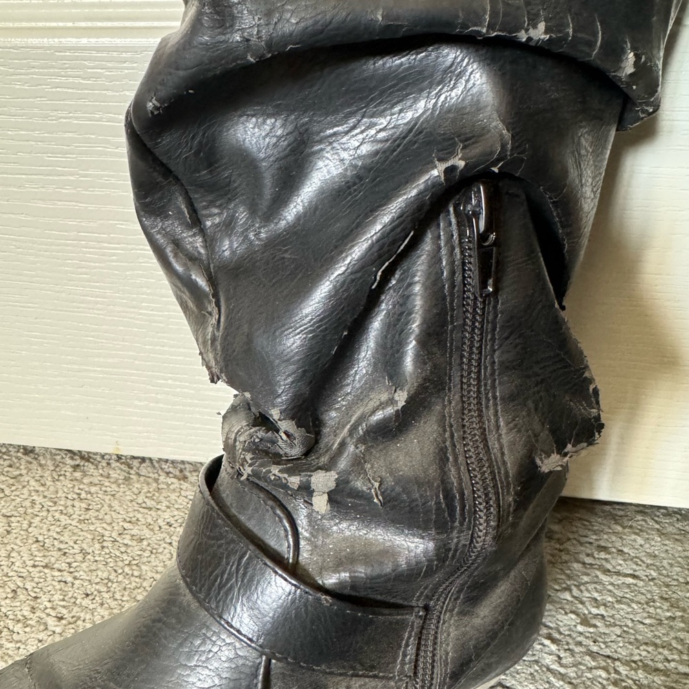 Reserved for be013 Used black boots – Renaissance Festival - Picture 9 of 9